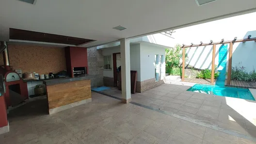 Casa de Condomínio com 3 Quartos à venda, 318m² no Nossa Senhora de Fátima, Barra Mansa