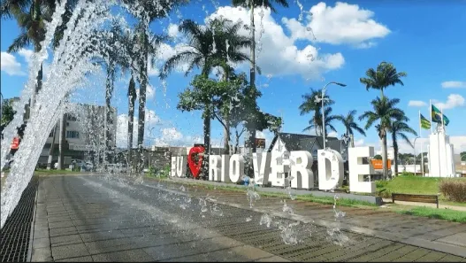Terreno / Lote / Condomínio à venda, 180m² no Vila Carolina, Rio Verde