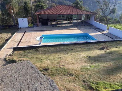 Fazenda / Sítio / Chácara com 4 Quartos à venda, 500m² no , Mairinque