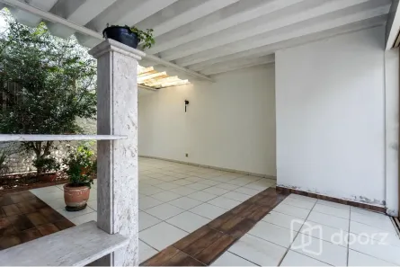 Casa com 3 Quartos à venda, 172m² no Planalto Paulista, São Paulo