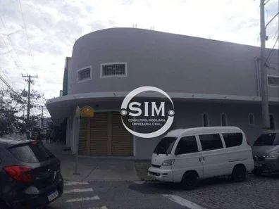 Galpão / Depósito / Armazém para alugar, 500m² no Centro, Cabo Frio