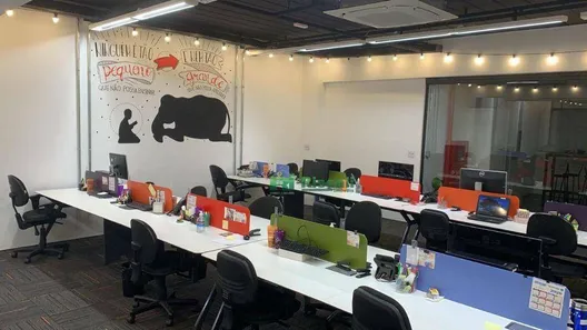 Prédio Inteiro para venda ou aluguel, 900m² no Vila Santa Luzia, Taboão da Serra