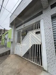 Casa com 3 Quartos para alugar, 150m² no Vila Itaquassu, Itaquaquecetuba