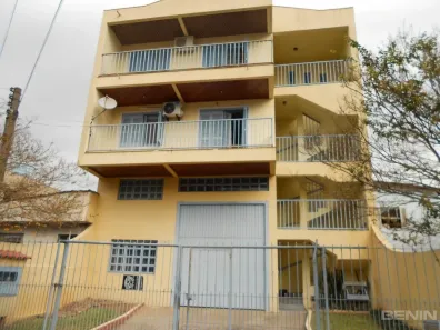 Galpão / Depósito / Armazém com 7 Quartos à venda, 470m² no São José, Canoas