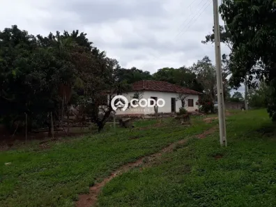Fazenda / Sítio / Chácara à venda, 200m² no Estância Lago Azul (Ártemis), Piracicaba