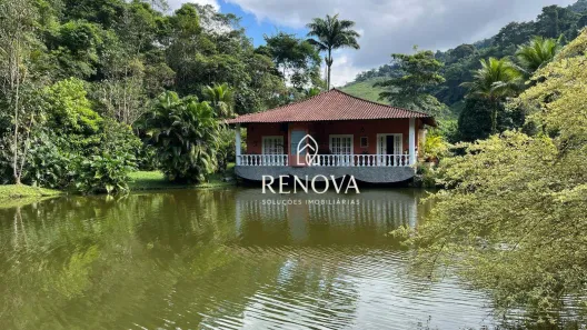 Fazenda / Sítio / Chácara com 3 Quartos à venda, 650m² no Cantagalo, Guapimirim