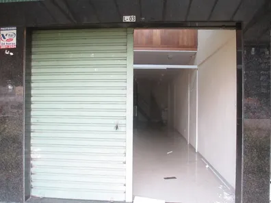 Loja / Salão / Ponto Comercial à venda, 100m² no Centro, Viçosa