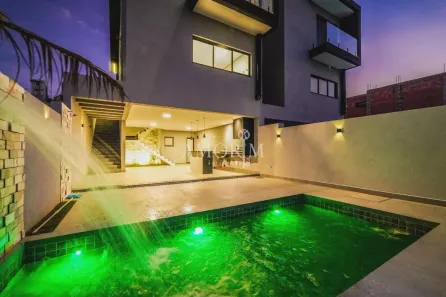 Casa com 3 Quartos à venda, 227m² no Portais (Polvilho), Cajamar