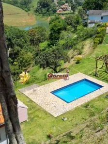Fazenda / Sítio / Chácara com 2 Quartos à venda, 163m² no , Igaratá