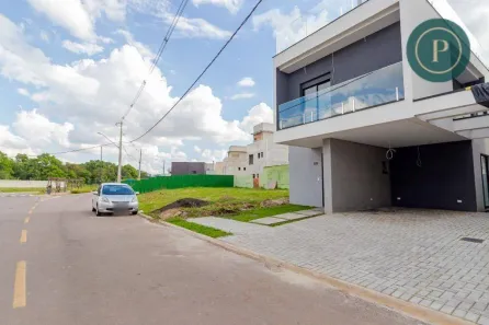 Casa de Condomínio com 3 Quartos à venda, 209m² no Santa Cândida, Curitiba