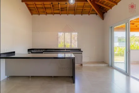 Casa de Condomínio com 4 Quartos para venda ou aluguel, 280m² no Jacaré, Cabreúva