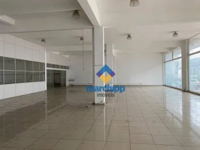 Galpão / Depósito / Armazém para alugar, 2000m² no São Lourenço, Niterói