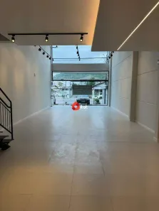 Conjunto Comercial / Sala para alugar, 150m² no Centro, Jaraguá do Sul