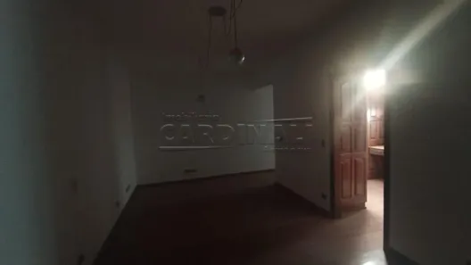 Conjunto Comercial / Sala com 5 Quartos para alugar, 374m² no Centro, São Carlos