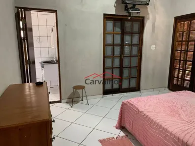 Fazenda / Sítio / Chácara com 4 Quartos à venda, 336m² no Funiu, Igaratá