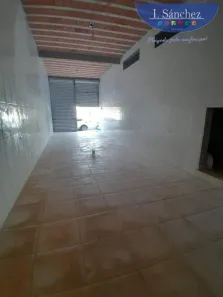 Conjunto Comercial / Sala para alugar, 125m² no Jardim Moraes, Itaquaquecetuba