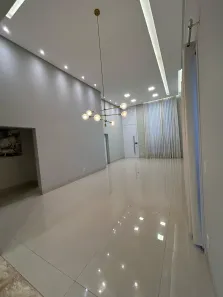 Casa com 3 Quartos à venda, 192m² no Residencial Condomínio Jardim Veneza, Senador Canedo