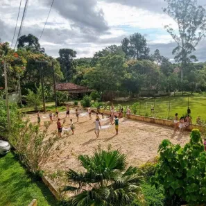 Hotel / Motel / Pousada com 37 Quartos à venda, 3500m² no Bandeira Branca, Jacareí