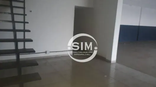 Galpão / Depósito / Armazém para alugar, 150m² no Praia do Siqueira, Cabo Frio