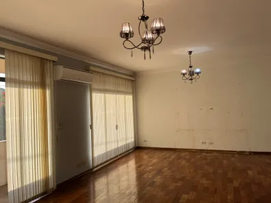 Sobrado com 4 Quartos para venda ou aluguel, 346m² no Jardim Bandeirantes, Salto
