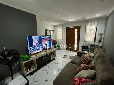 Sobrado com 2 Quartos à venda, 162m² no Vila Caraguata, Cubatão