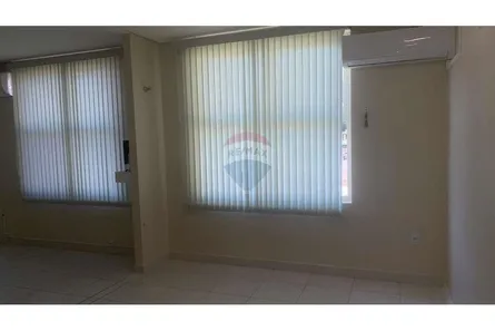 Conjunto Comercial / Sala para alugar, 70m² no Centro, Itatiba