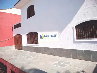 Sobrado com 2 Quartos para alugar, 117m² no Balneario Itaguaí, Mongaguá
