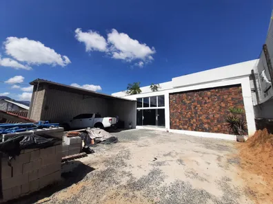 Galpão / Depósito / Armazém à venda, 384m² no Vila Lenzi, Jaraguá do Sul