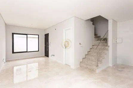 Casa de Condomínio com 3 Quartos à venda, 110m² no Uberaba, Curitiba