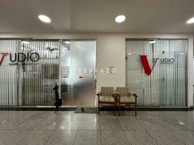 Loja / Salão / Ponto Comercial à venda, 35m² no Várzea, Teresópolis