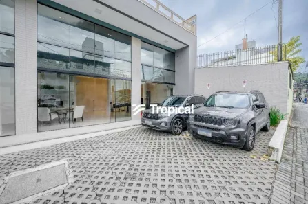 Loja / Salão / Ponto Comercial para alugar, 57m² no Água Verde, Blumenau
