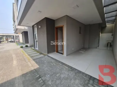 Sobrado com 3 Quartos à venda, 112m² no Rainha, Itapoá