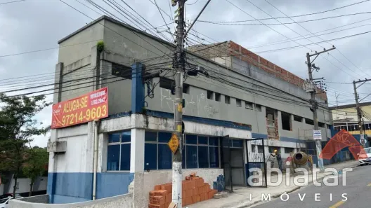 Prédio Inteiro para alugar, 1763m² no Jardim Bontempo, Taboão da Serra
