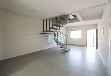 Sobrado com 2 Quartos à venda, 95m² no Itoupava Norte, Blumenau