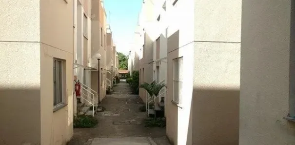 Casa de Condomínio com 2 Quartos à venda, 25000m² no Jardim Itamarati, Poá
