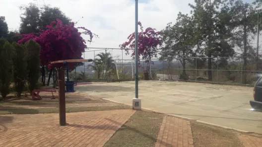 Fazenda / Sítio / Chácara com 4 Quartos à venda, 45422m² no Distrito Industrial Deputado Simão da Cunha, Santa Luzia