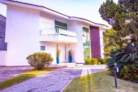 Casa de Condomínio com 4 Quartos para alugar, 300m² no Jardim Acapulco, Guarujá