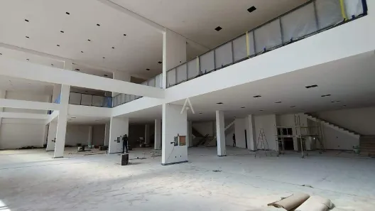 Conjunto Comercial / Sala para alugar, 1600m² no Jardim Coopagro, Toledo