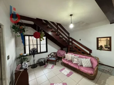 Sobrado com 5 Quartos para alugar, 340m² no Indaiá, Bertioga