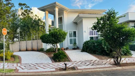Sobrado com 3 Quartos à venda, 347m² no Jardim de Itapoan, Paulínia