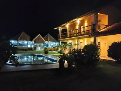 Casa de Condomínio com 4 Quartos à venda, 230m² no Primeiro de Maio, Primeiro de Maio