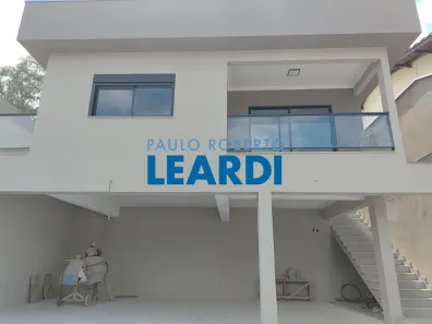 Sobrado com 3 Quartos à venda, 167m² no Residencial São Bernardo, Poços de Caldas