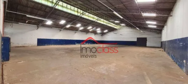 Galpão / Depósito / Armazém para venda ou aluguel, 939m² no Santa Sofia, Americana