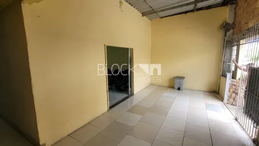 Galpão / Depósito / Armazém à venda, 550m² no Marechal Hermes, Rio de Janeiro