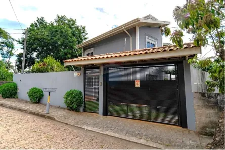 Sobrado com 3 Quartos à venda, 129m² no Jardim da Saúde, Jarinu