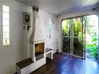 Casa com 4 Quartos à venda, 230m² no Vila Mariana, São Paulo