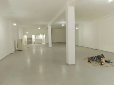 Loja / Salão / Ponto Comercial para alugar, 260m² no Centro, Nilópolis