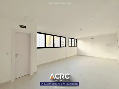 Conjunto Comercial / Sala para alugar, 38m² no Velha, Blumenau