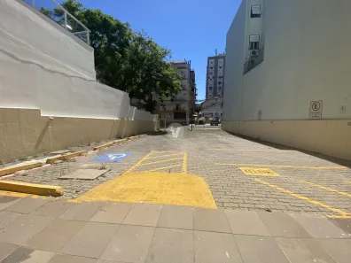 Galpão / Depósito / Armazém com 10 Quartos à venda, 572m² no Bonfim, Santa Maria