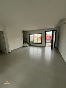 Sobrado com 3 Quartos à venda, 132m² no Itacolomi, Balneário Piçarras